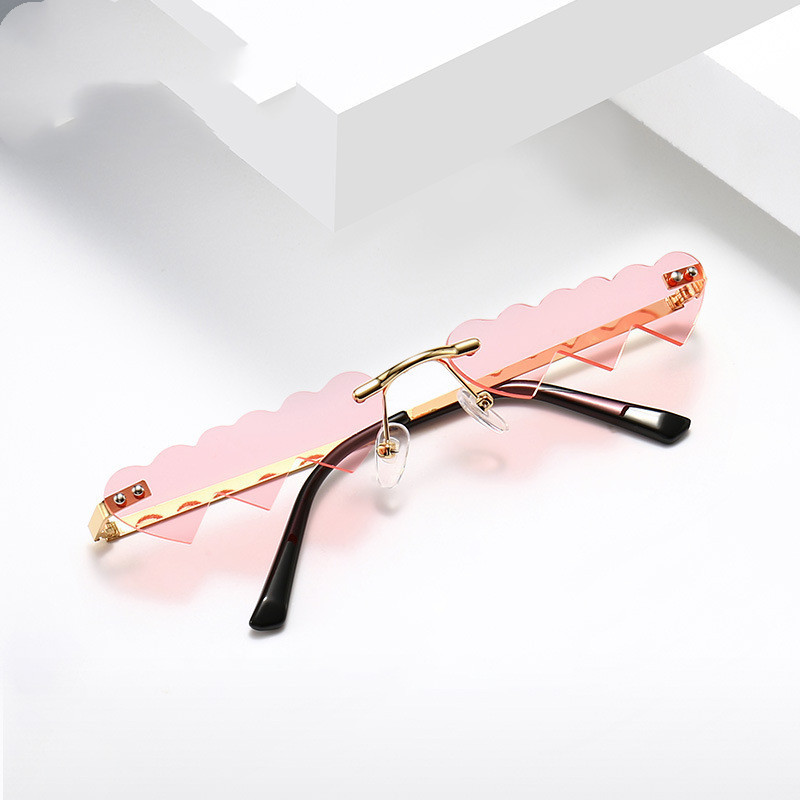 Women's Trimmed Sunglasses With Metal Rimless Sunglasses - Image 7