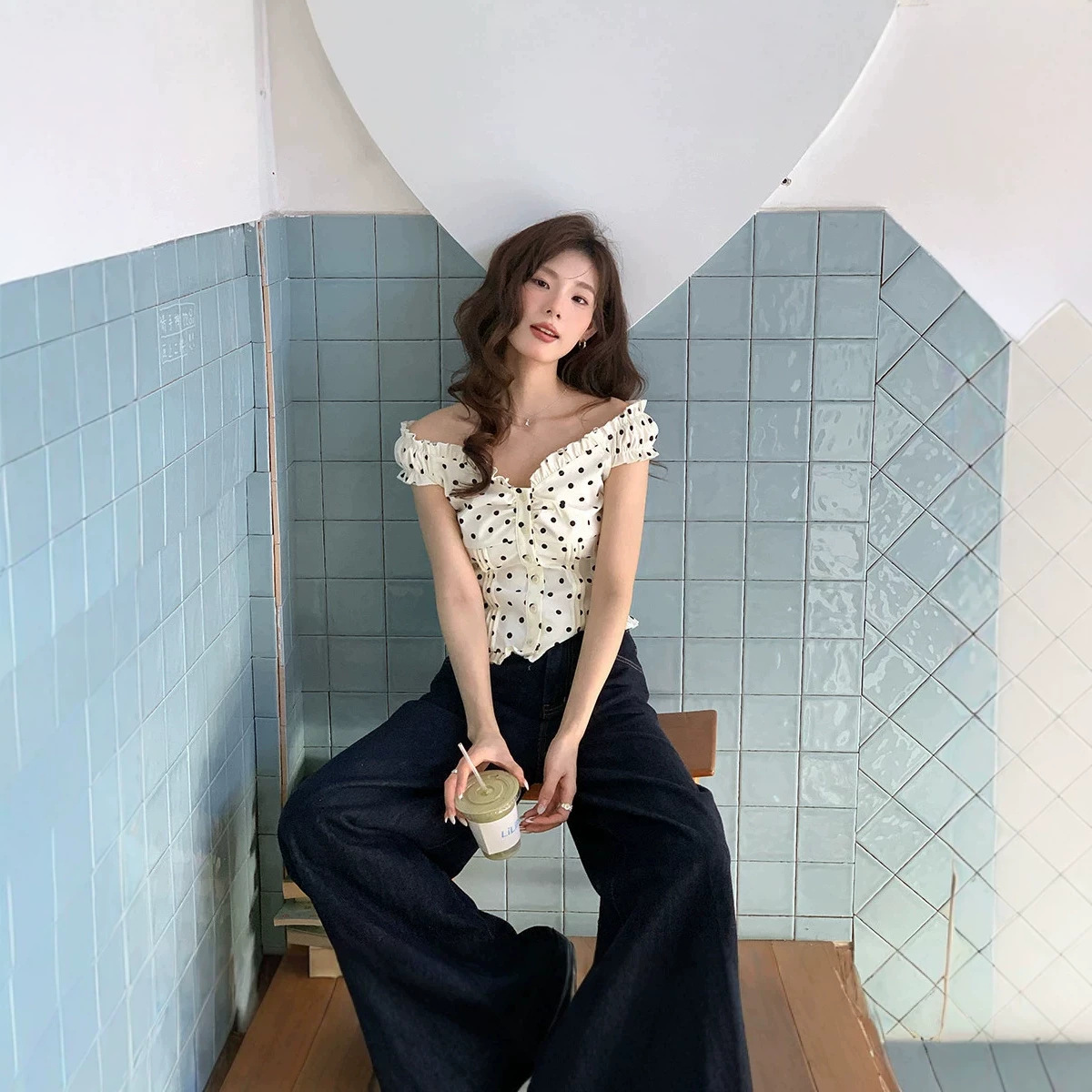 Polka-dot Off-shoulder Waist-cinching Slim-fit Blouse For Women - Image 4