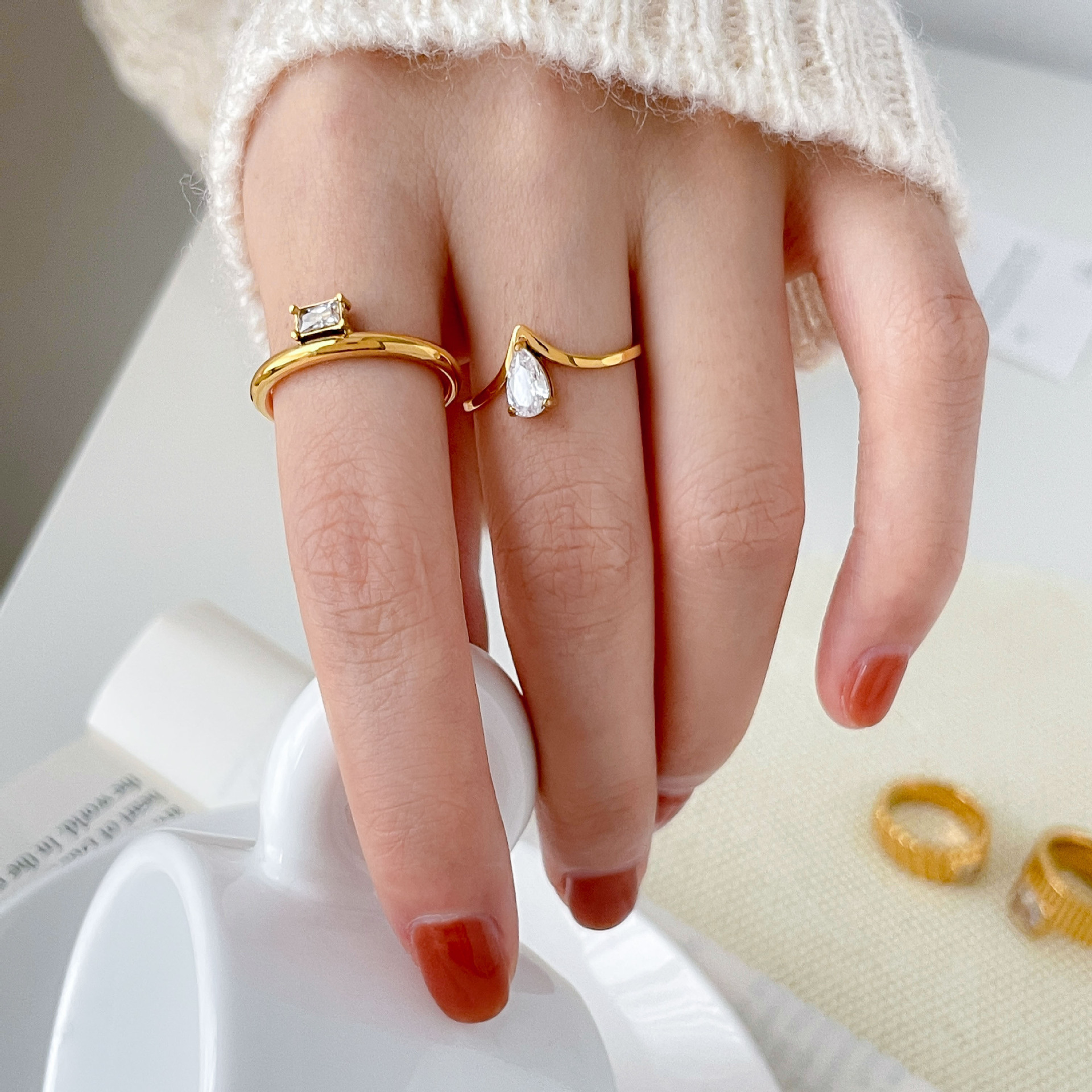 Water Drop Shimmering Zircon Ring New Arrival Fashionable - Image 2